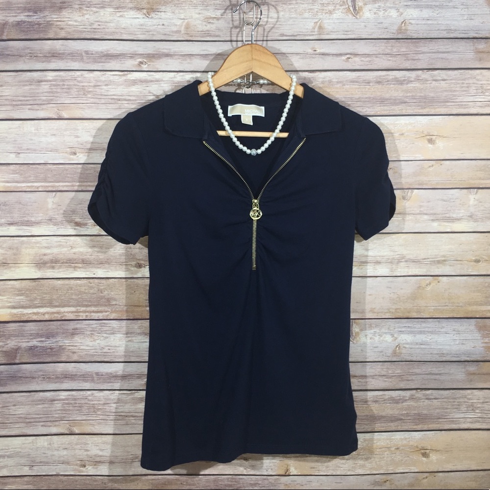 Michael Kors knit top. Zip front ruching detail